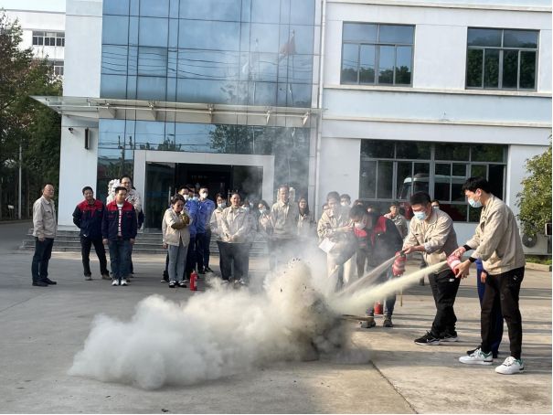 南京市恒電子は火災説明会と消防訓練を開催